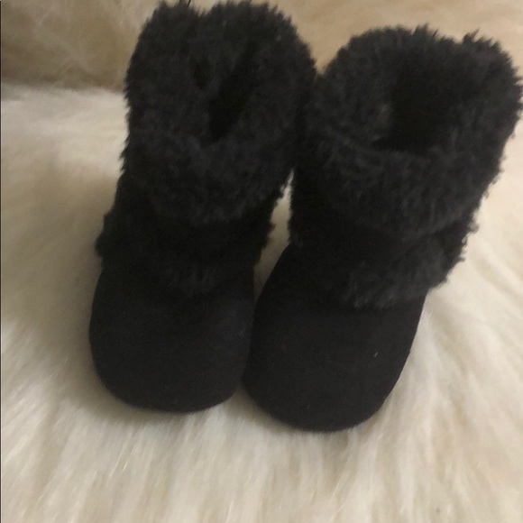 Infant shoes - Picture 2 of 4